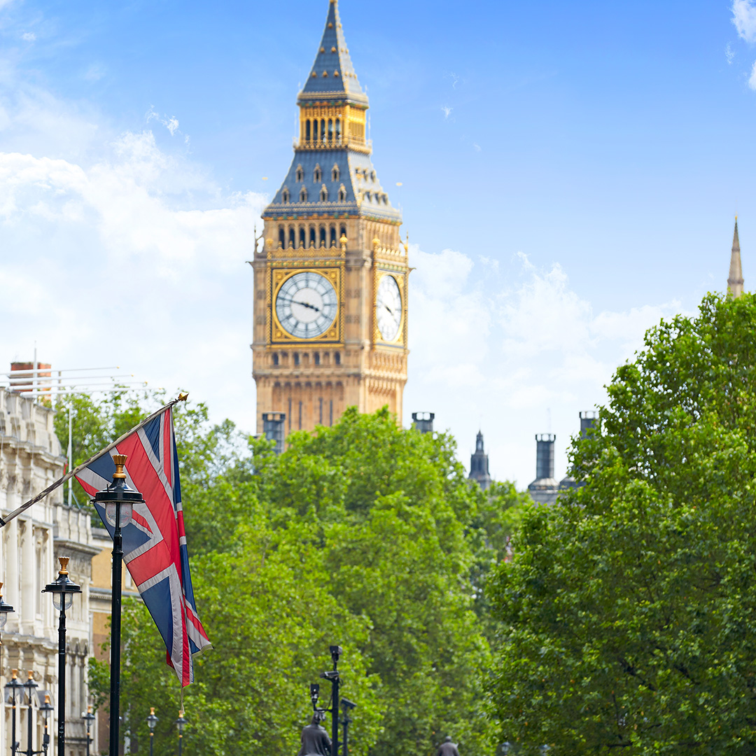 英國大學銜接課程 6 大優勢|低門檻、快取學位、免公開試,助你輕鬆升讀名校!