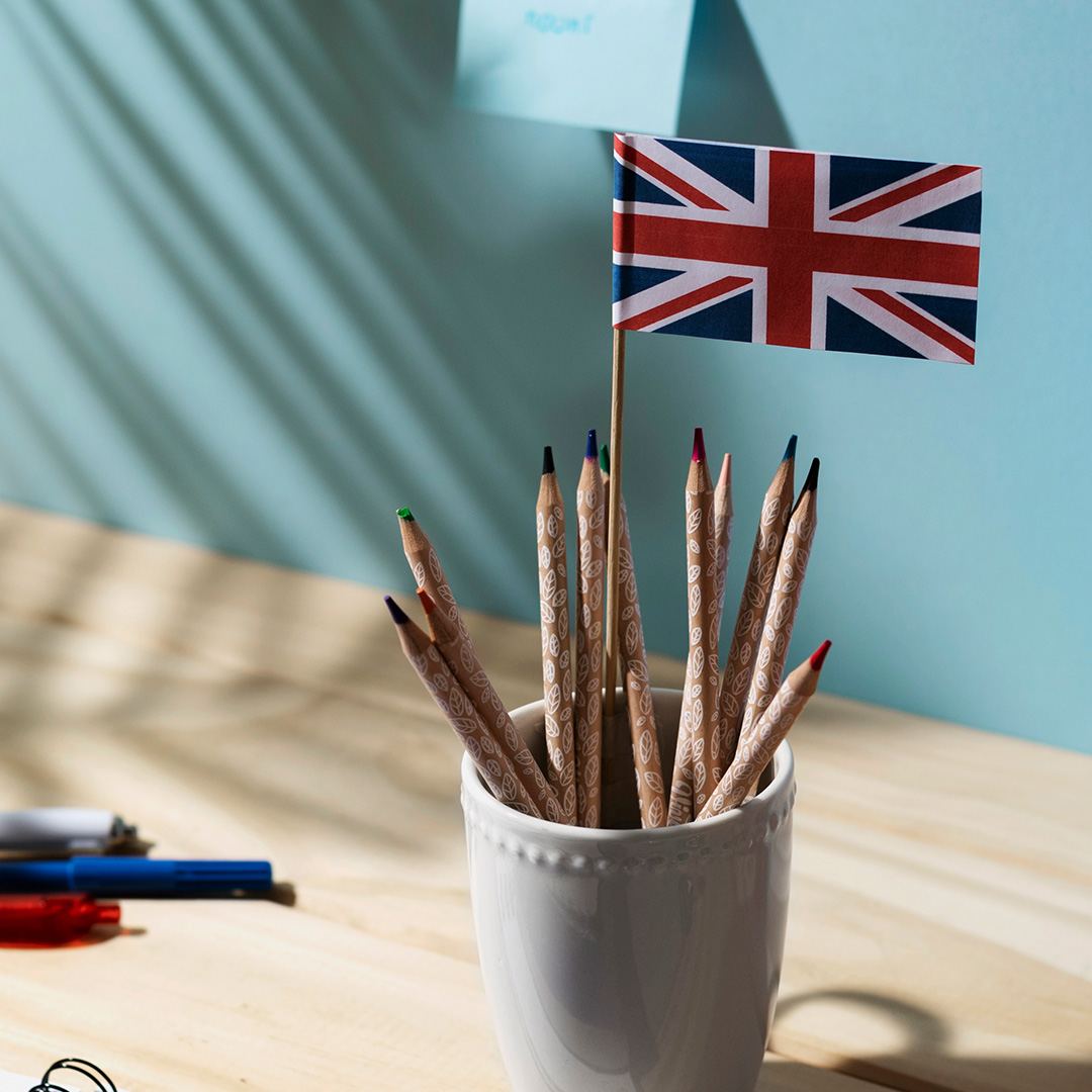 想子女於英式教育環境下學習?逐一解讀英國中學學制、升學途徑、申請流程